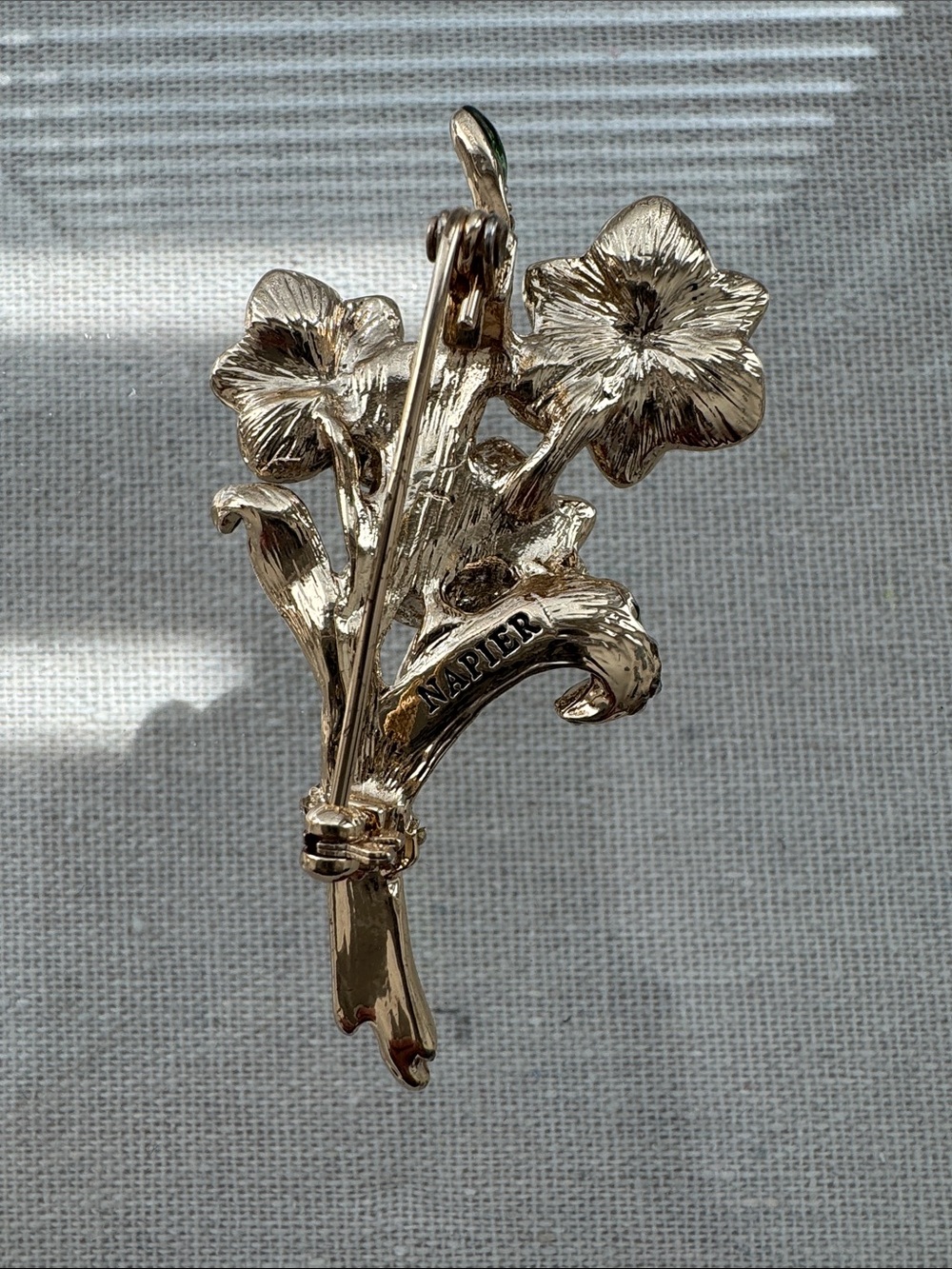 Napier Brooch - Picture 2 of 2